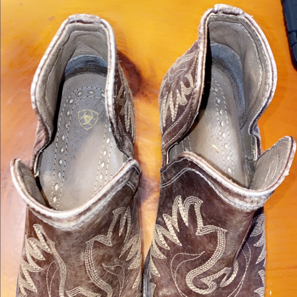 Ariat dixon boots